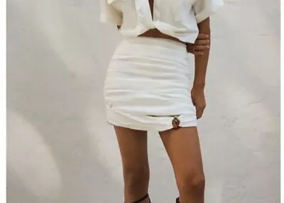 Zara Skirt White Stretch Women Medium Super Hot • $18.50