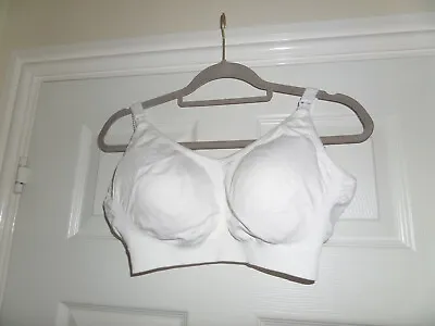 BNWT MARKS AND SPENCER Size XL White Maternity Nursing Bra - Non Wired NEW - Hil • £6.50