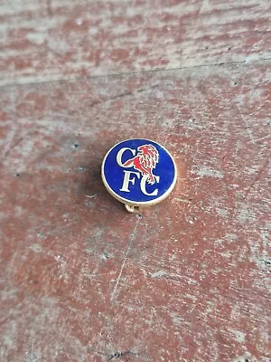 CHELSEA  F C  - OLD  VINTAGE   COLLECTABLE  Football  Pin  BADGE • £5.49