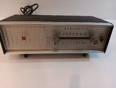 Vintage Retro Panasonic AM/FM Model RE-655 Radio • $20