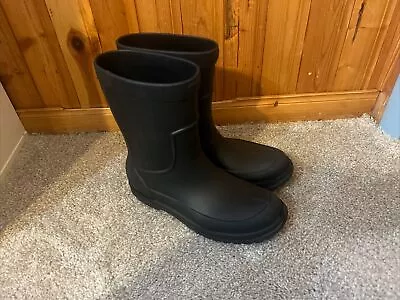 Crocs AllCast 204862 Iconic Comfort Black Rain Boot Mud Muck Pull On Mens Sz 7 M • $40