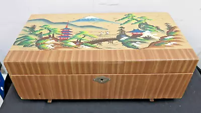 Vintage Lacquer Japanese Jewellery Box Trinket Wooden With Key • £9.99