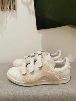 $80 • Buy Adidas X Raf Simons Stan Smith Comfort Badge 10us