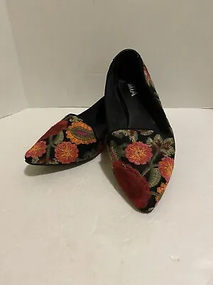 MIA Kristen Women's US 8 Embroidered Shoes Black Floral Flats Point Toe • $25.50