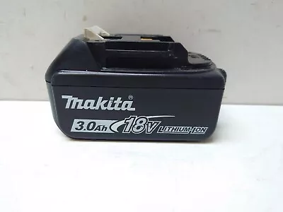 Genuine Makita BL1830B 18V Li-ion Battery 3.0Ah • £31.49