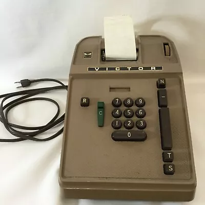 Vintage Electric Victor Adding Machine Model #050 687-B Serial #28248 Sold As Is • $44.97