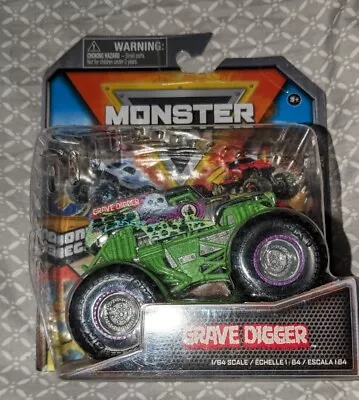 2022 Monster Jam Grave Digger  • $5.99