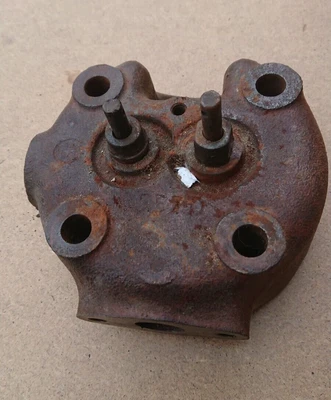 £40 • Buy Ruston Hornsby Stationary Engine Head And Valves
