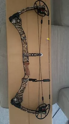 Mathews Monster MR7 Hunting Compound Bow 60 Lbs Right Hand • $725