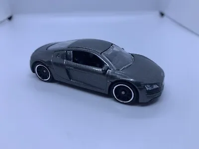 Matchbox - Audi R8 2007 Black - Diecast Collectible - 1:64 Scale - USED (2) • £3.25