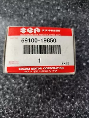 OEM SUZUKI Rear Brake Caliper Piston Set 69100-19850 LT-Z400 LT-R450 QUADRACER • $45.23