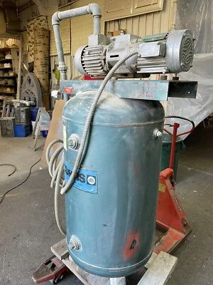$1500 • Buy Busch 220/440volt (6.2/3.1amp) 0.5mbar VACUUM PUMP + Curtis 80gal TANK