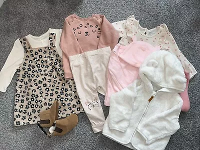 Baby Girls 9-12 Months Clothes Bundle • £8.50