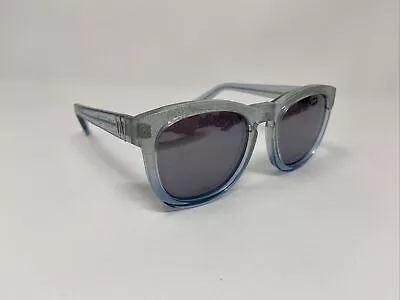 WILDFOX SUNGLASSES WOMENS Classic Fox BLUE GLITTER GRAY MIRROR ROUND JB03 • $31.25