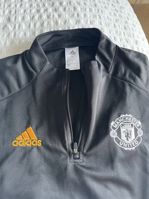 £18 • Buy Mens Adidas Manchester United Training Top Size XL Quarter Zip 