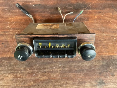 $475 • Buy Torana LX Yellow Needle LP40 Radio GMH