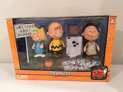 Memory Lane Peanuts Great Pumpkin Figure Set Charlie Brown/Pigpen/Sally • $39.99