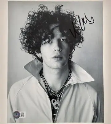 Matty Healy Signed The 1975 8x10 Photo Autograph (B) ~ Beckett BAS • $179.99