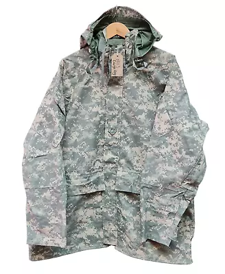 Genuine US ACU Digital Camo ECWCS Gore-Tex Parka Jacket Size Large Reg #13 • £109.95