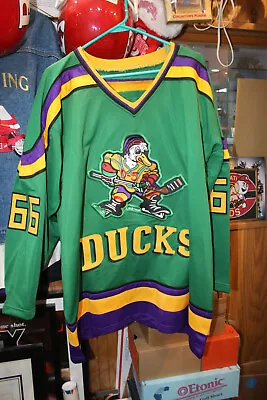 Emilio Estevez Signed The Mighty Ducks Gordon Bombay HOCKEY Jersey W/COA !   JSH • $198.88