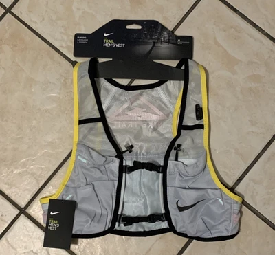 $59.99 • Buy Nike Trail Running 3M Vest Aura/Diffused Blue/Speed Yellow/Black Men’s Size M