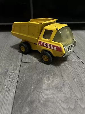 Tonka Yellow Metal Dumper / Tipper Truck Retro Collectible Toy Vintage • £14.99