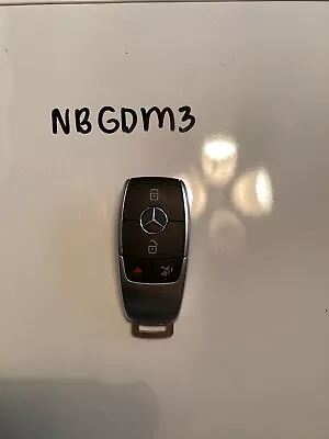 Genuine OEM Mercedes Benz Key FOB Keyless NBGDM3 • $18