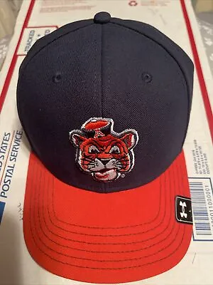 Under Armour Auburn Tigers Hat Cap Fitted Size L  Large Navy Blue Throwback New • $13