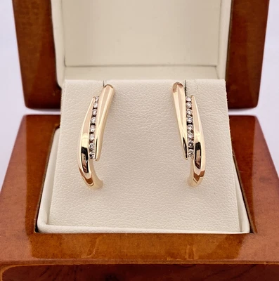 £250 • Buy 9ct Yellow Gold Diamond Huggie Cluster Stud Earrings Hallmarked