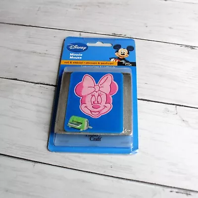 NEW Disney Minnie Mouse Embossing Folder Metal Cutting Die Cuddlebug Set • $19.99