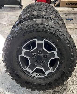 $1950 • Buy (4x) 285/70R17 FALKEN On 17x7.5  MOJAVE OE Wheels For 07-23 Jeep JK/ JL/ JT