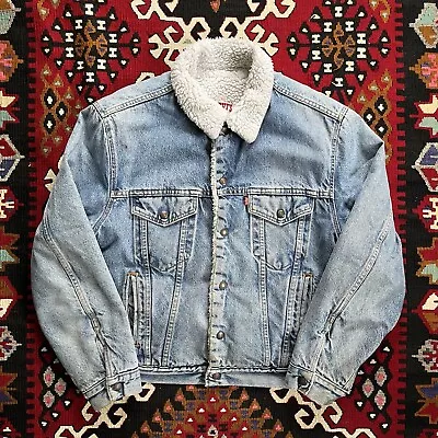 Vintage Levi’s Sherpa Lined Denim Jacket • £1