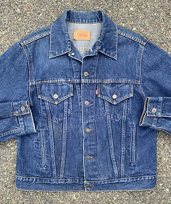 Vintage Levis Full Button Blue Denim Buckle Back Biker Trucker Jacket Size 44 • $81.97