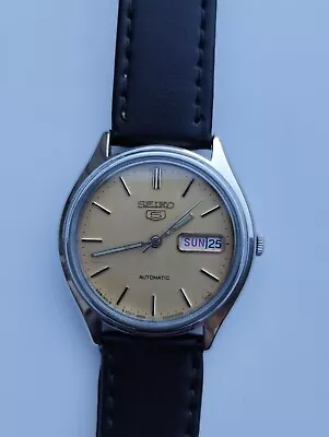 Vintage SEIKO 5 Automatic 6309-602C Yellow Dial Day-Date 17J Men's Japan Watch • $46