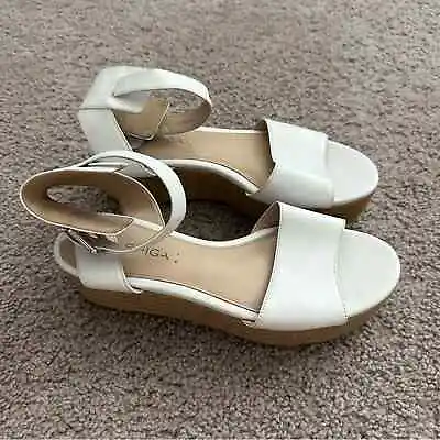 Via Spiga Shoes Womens Size 8 White Leather Platform Sandals • $25.95