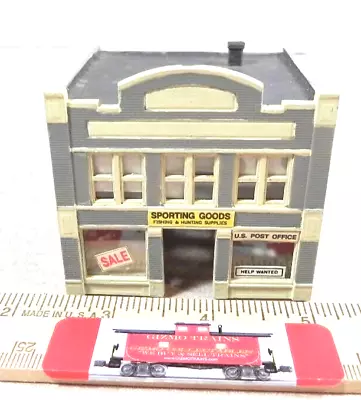 N Scale Office Building Traditional • $29.95