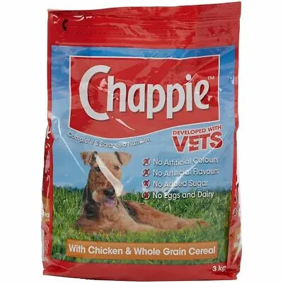 CHAPPIE Dog Complete Dry With Chicken And Wholegrain Cereal Dried Dog Food 3kg • £13.99