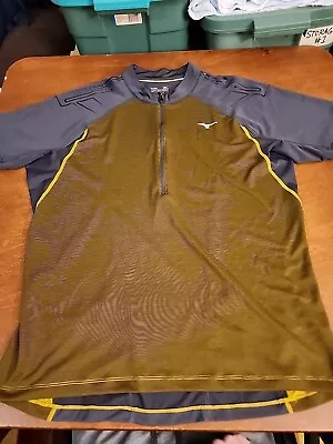 Mizuno Discover Men's XL S/S Yellow/Gray Half-Zip Running Shirt EUC. GB15 • $24.99