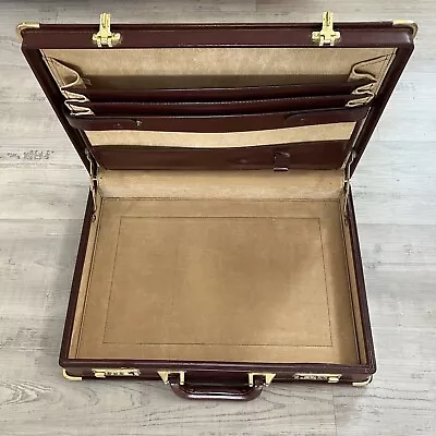 VTG Presto Airway Brown Leather Pilot Briefcase Combo Lock 18  X 13” HAS COMBO! • $69.75