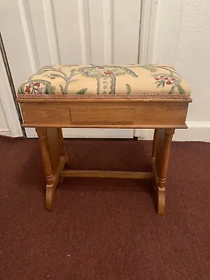Antique Needlepoint Wooden Vanity Or Piano Bench Seater Stool • $199