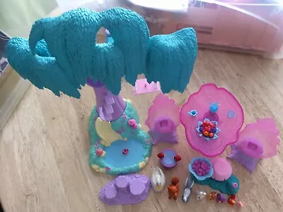 £20 • Buy Barbie Doll Swan Lake 2002 Enchanted Forest Tree, Animals, Chairs (No Dolls)