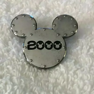 Disney Mickey Mouse 2000 Hat/Lapel Pin • $9.99