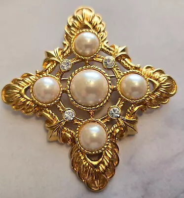 KJL For Avon ~ Faux Pearl Rhinestone Maltese Cross Brooch • $15.99