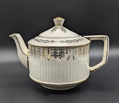Vintage Elegant Sadler Teapot Gold Filigree Ivory Pattern Staffordshire England • $19.99
