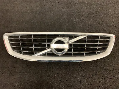 11-13 Volvo C70 Front Grill 31290862 • $95