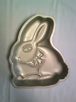Heavyweight Metal Cake Pan/Tin Bunny With Bow • £7.72