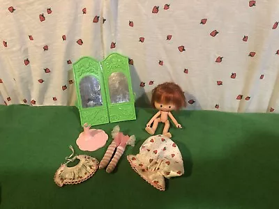 Strawberry Shortcake Ballerina Doll Vintage -- With Bendy Legs! • $16