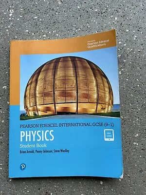 Pearson Edexcel Physics IGCSE Student Text Book RRP £35.99 • £15