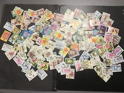 Lot Stamps Malaysia (2229) Adds Free Shipping !!! • $2.66