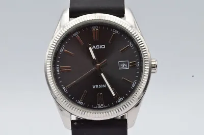 Casio Quartz Vintage Men's Watch Wr 50 Vintage Nice Condition 2 • $399.83